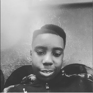 Meet your Posher, Aaron